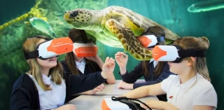 ClassVR Комплект оборудования для обучения в виртуальной и дополненной реальности (для 8 учащихся)