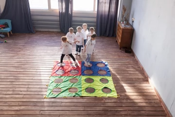 Игровой коврик "4 цвета"