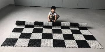 Доска шахматная гигантская 2,4х2,4 м