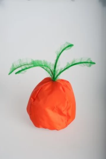 Морковь (шапочка)